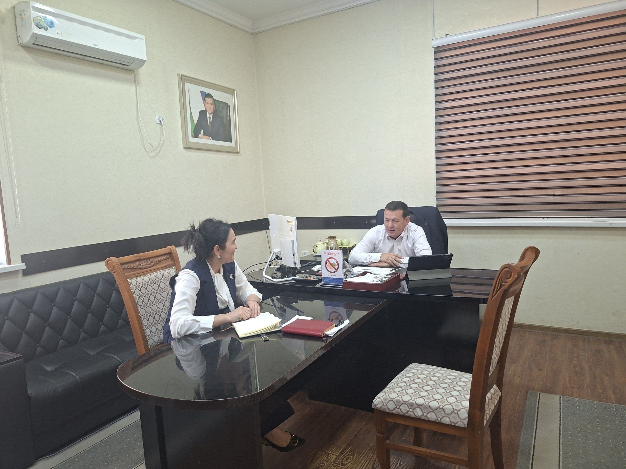 🔘Xalq deputatlari Uzun tumani Kengashining haftalik ish rejasiga asosan: ATB "Mikrokreditbank" tuman filialida qonun va qarorlar ijrosi o'rganildi
