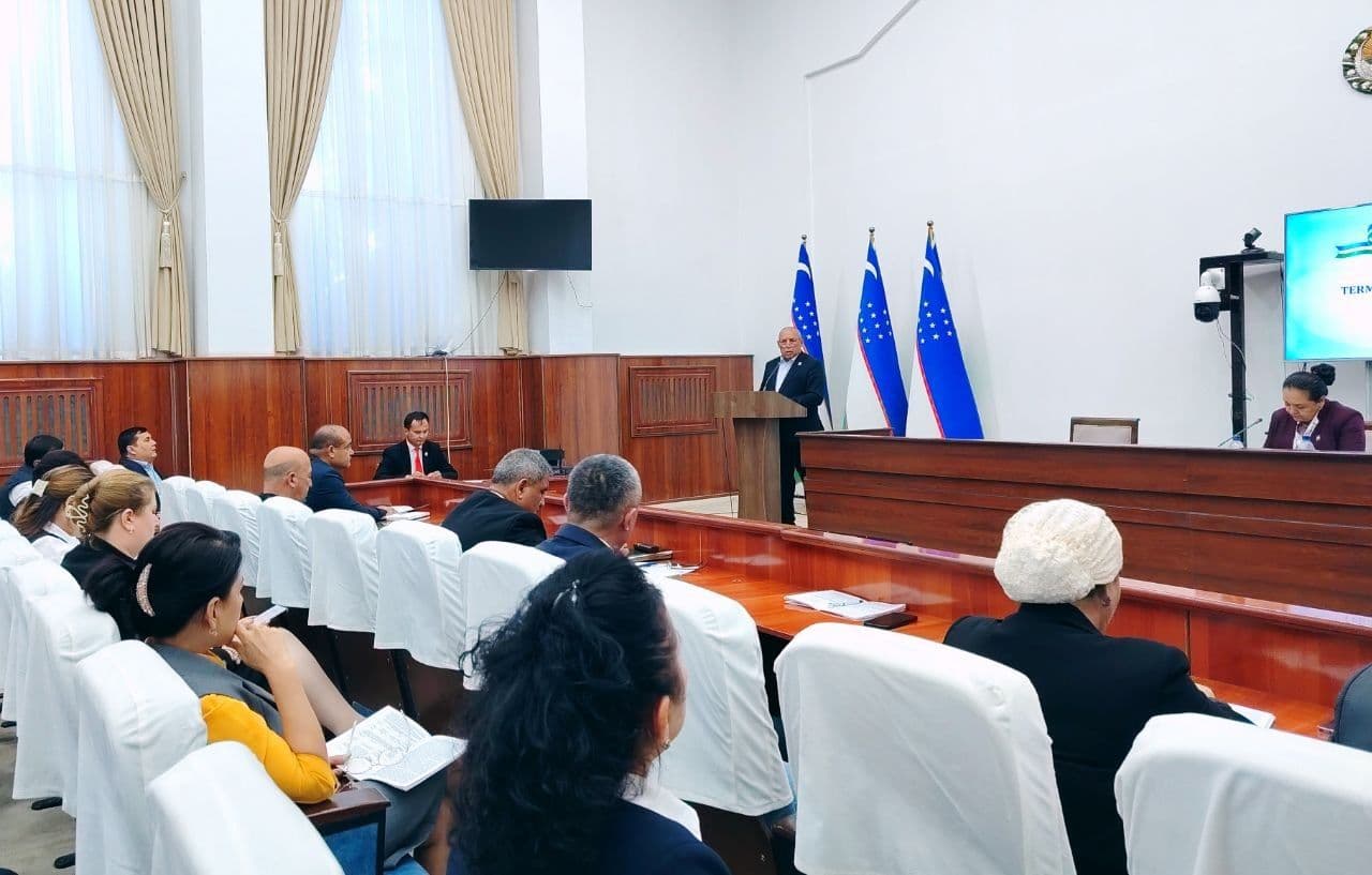 MANGUZAR MAHALLASIDA YORITISH CHIROQLARI O‘RNATISH VA EHTIYOJMAND OILALAR UY-JOYINI TA’MIRLASH UCHUN MABLAG‘ AJRATISH MASALASI KO‘RIB CHIQILDI