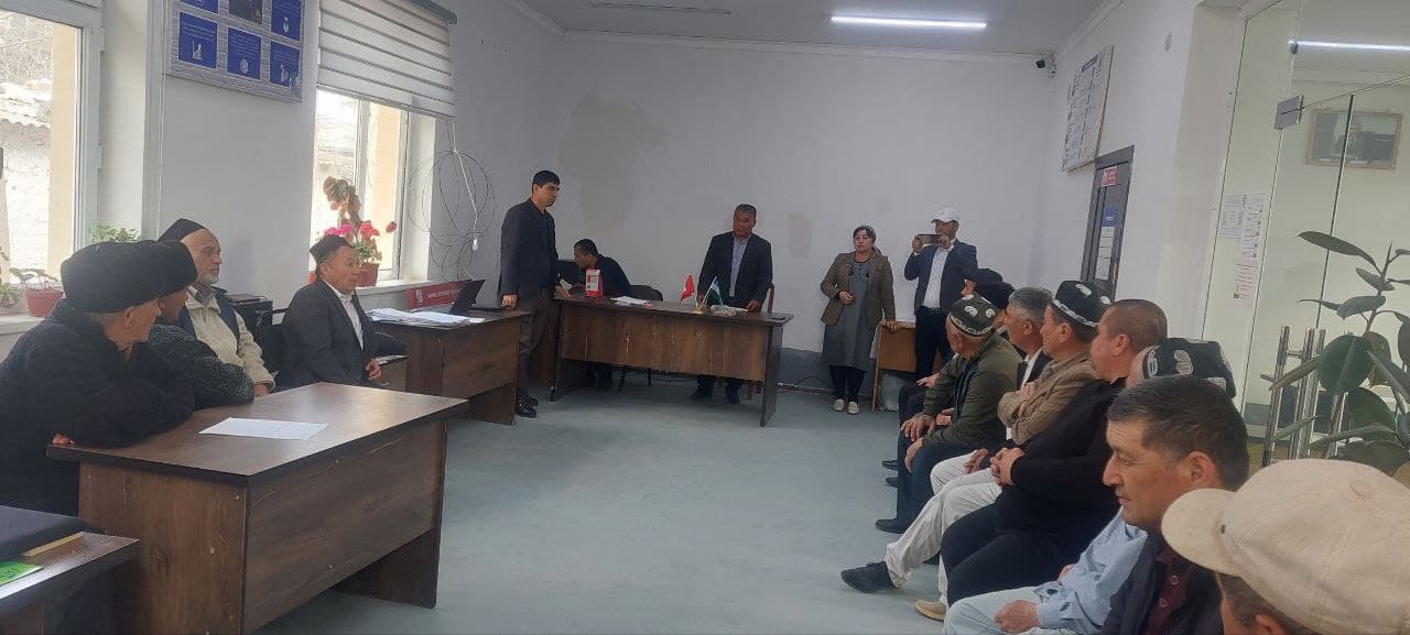 DEPUTATNING SAYLOVChILAR BILAN UChRAShUVI