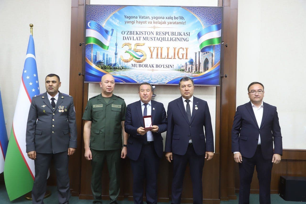 MUSTAQILLIGIMIZNING 35 YILLIGI MUNOSABATI BILAN PASTDARG‘OM TUMANI KENGASHI DEPUTATLARI E’TIROF ETILDI