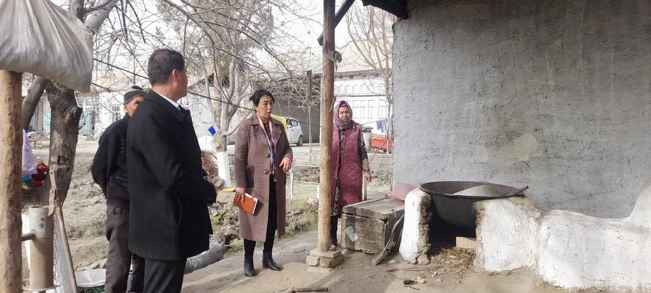 Ishtixon tumani “Qiyot” mahalla fuqarolar yig‘inida “Obod xonadon”, “Obod ko‘cha”, “Obod mahalla” mezonlarini joriy etishda mahalla hududidagi xotin-qizlar bilan uchrashuvlar o‘tkazildi.